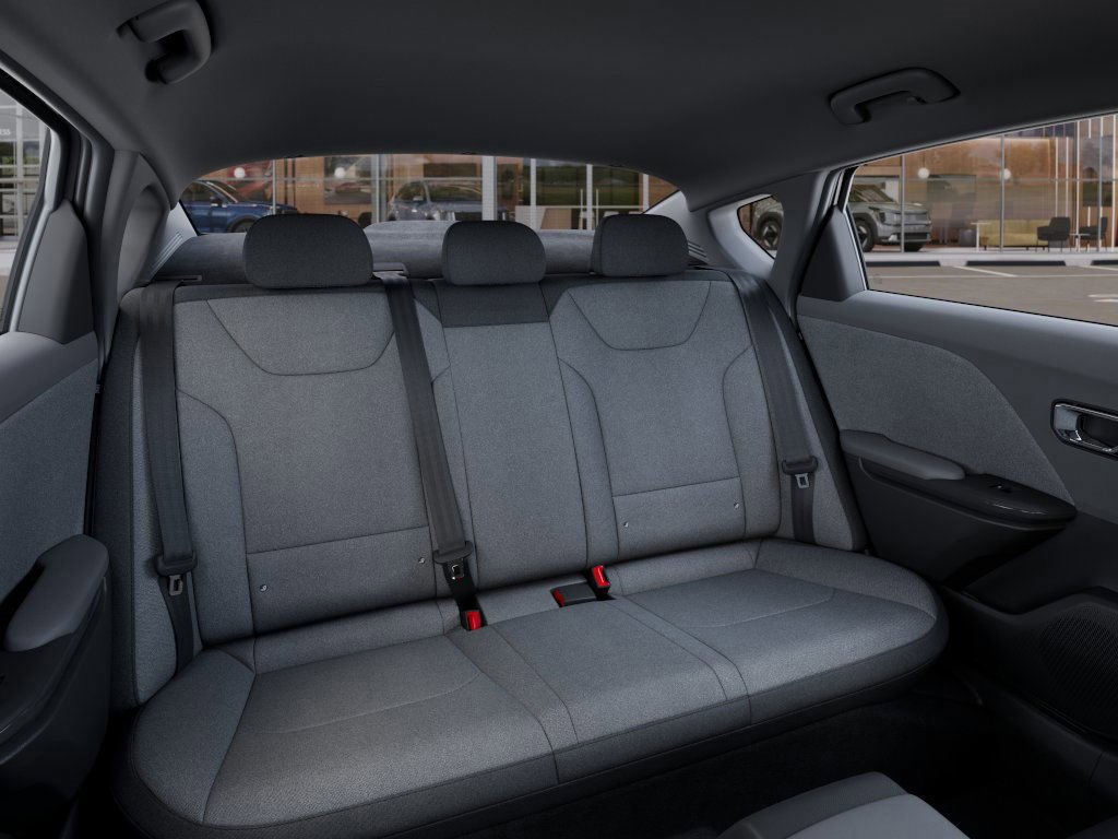 New 2025 Kia K4 LXS image 9