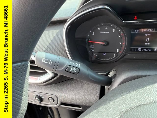 Used 2023 Chevrolet TrailBlazer LT w/ Convenience Package AWD/4WD image 38