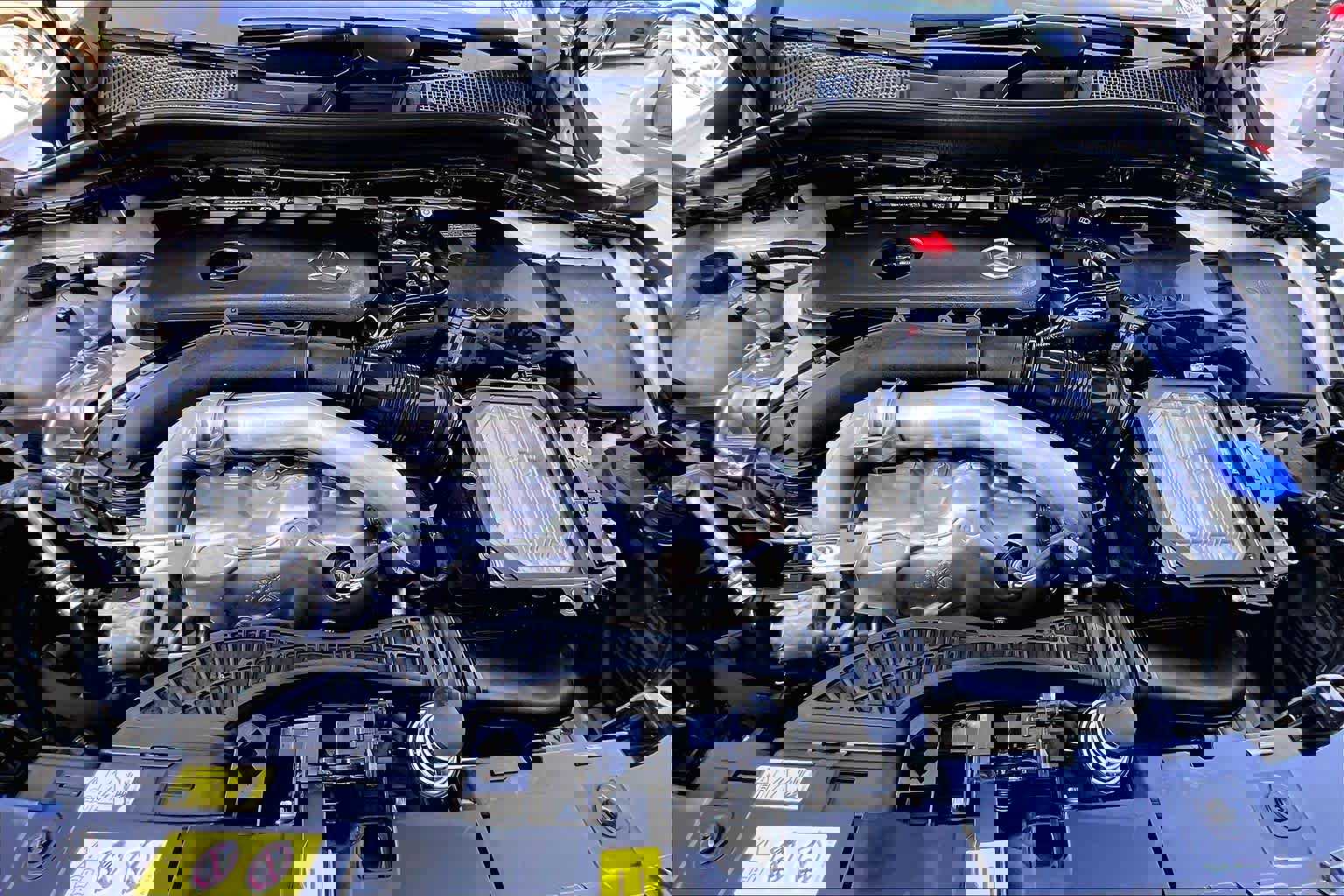 Used 2025 Mercedes-Benz GLA 250 image 31