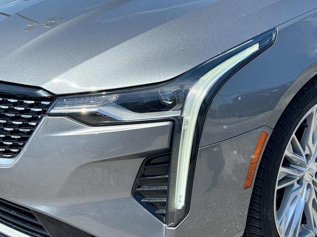 Used 2020 Cadillac CT4 Premium Luxury RWD image 9