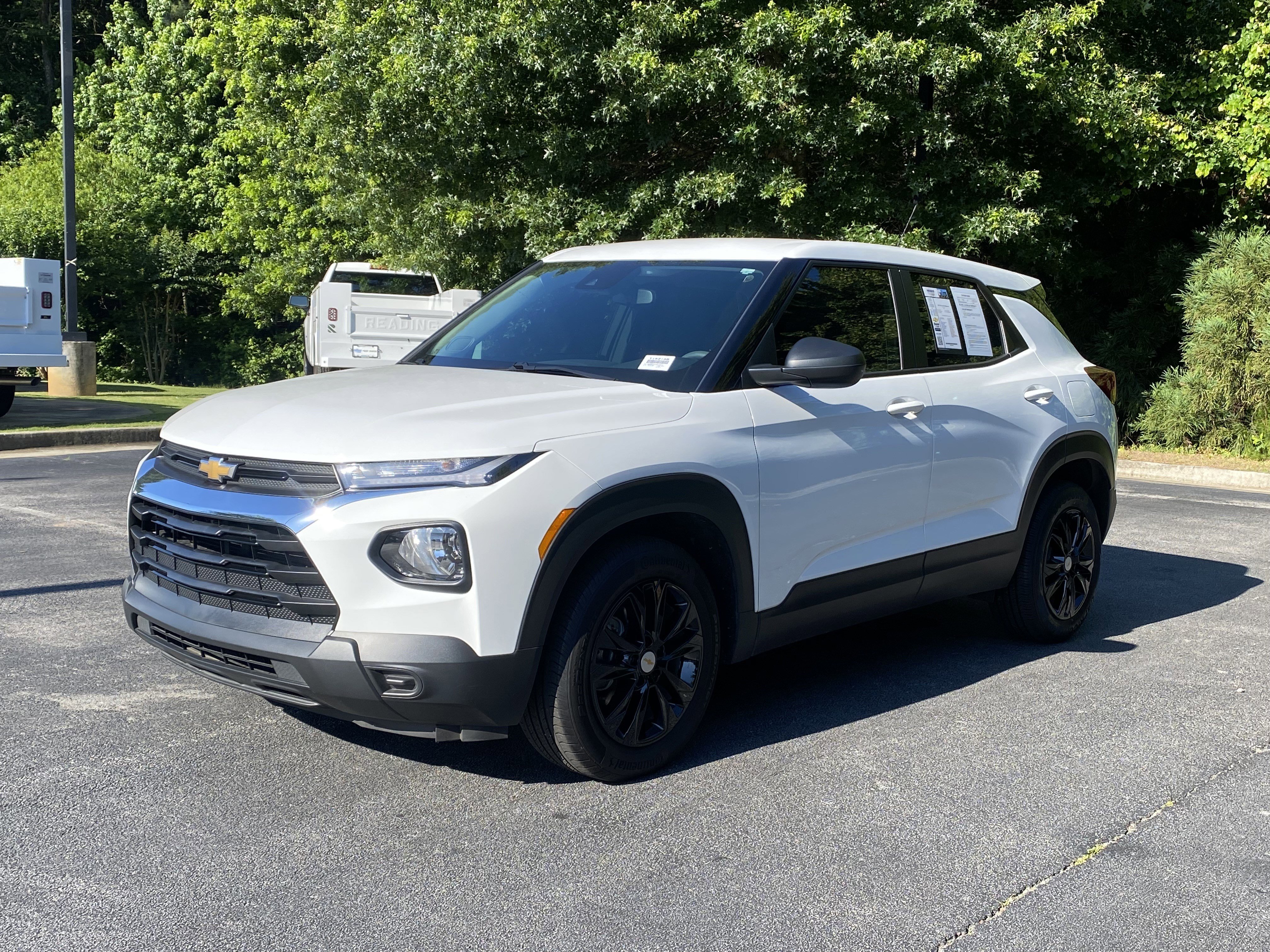 Used 2023 Chevrolet TrailBlazer LS FWD image 5