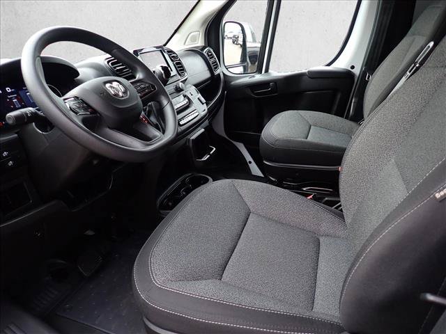 Used 2025 RAM ProMaster 2500 w/ U-Haul Equipment Group FWD image 12