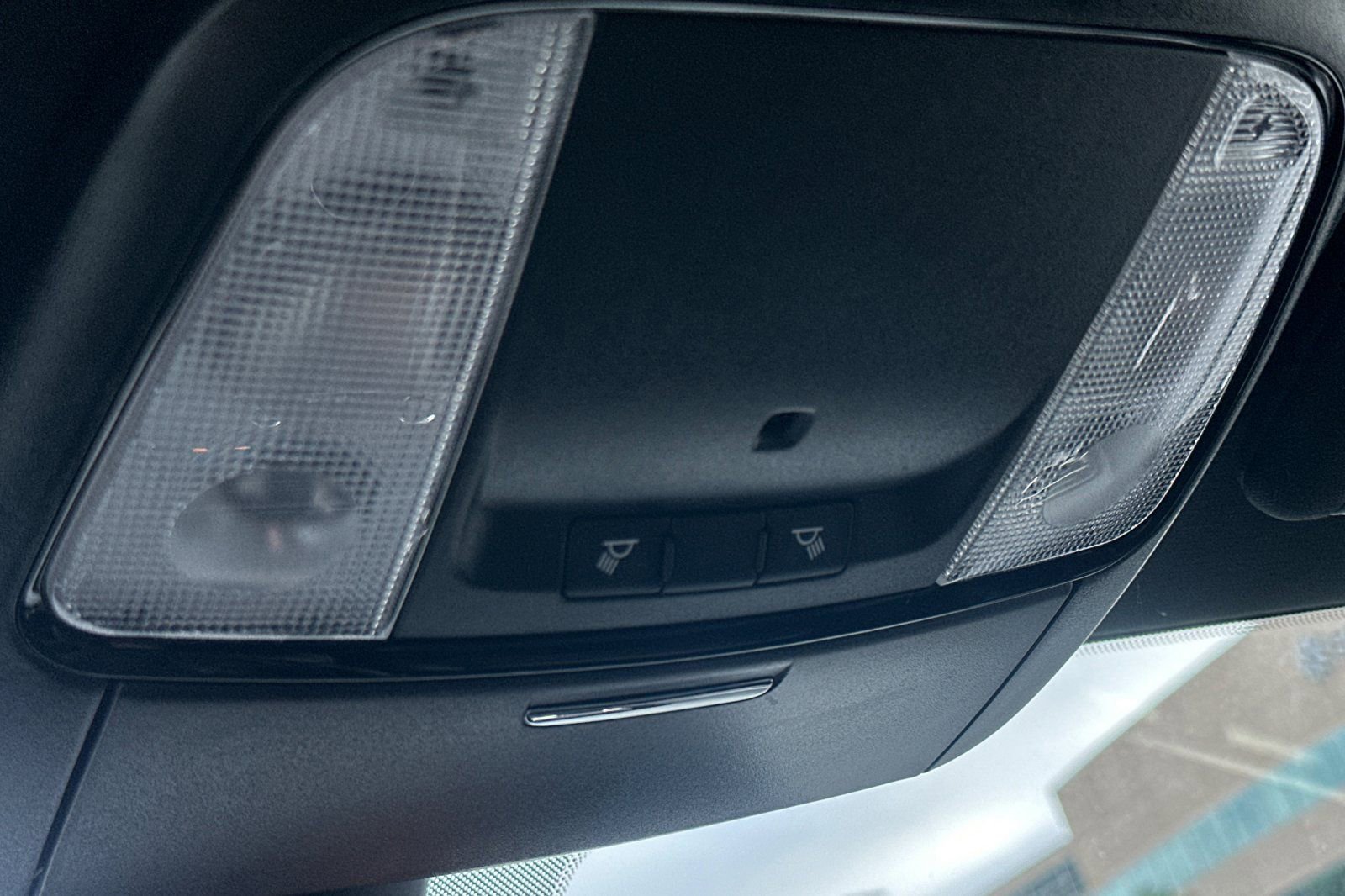 Used 2021 Dodge Durango GT w/ Blacktop Package RWD image 24