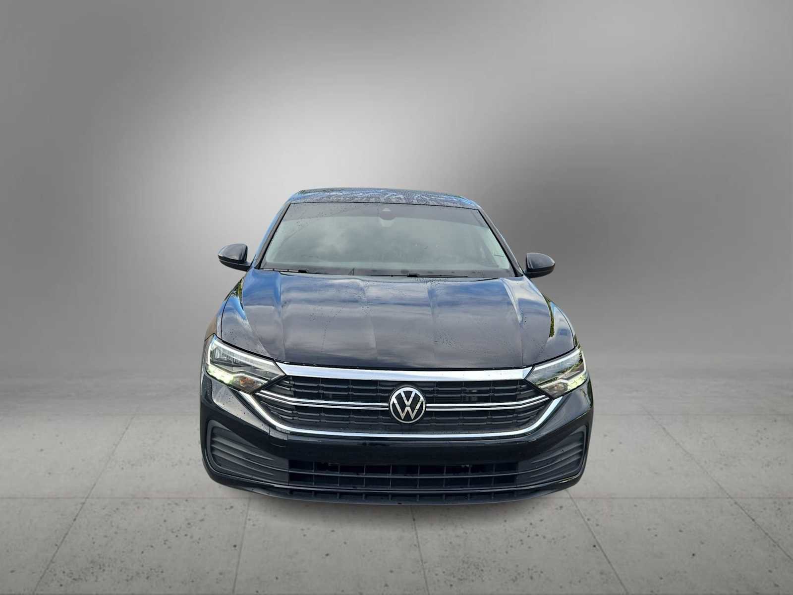 Used 2024 Volkswagen Jetta S image 3