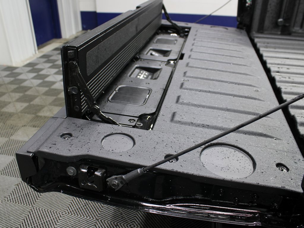 Used 2025 GMC Sierra 1500 Denali Ultimate image 44