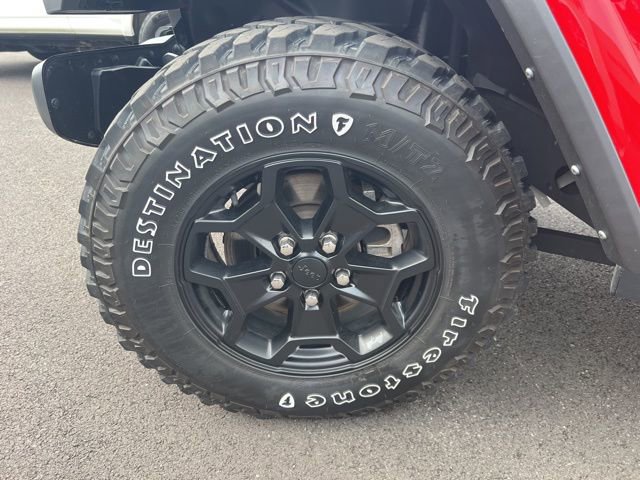 Used 2022 Jeep Gladiator Willys image 38