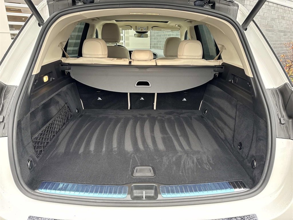 Used 2022 Mercedes-Benz GLE 350 4MATIC w/ Premium Package image 6