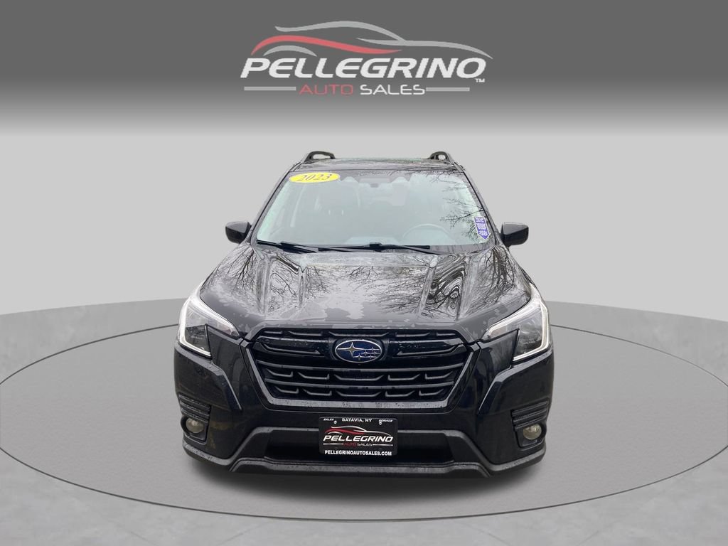 Used 2023 Subaru Forester Premium AWD/4WD image 10