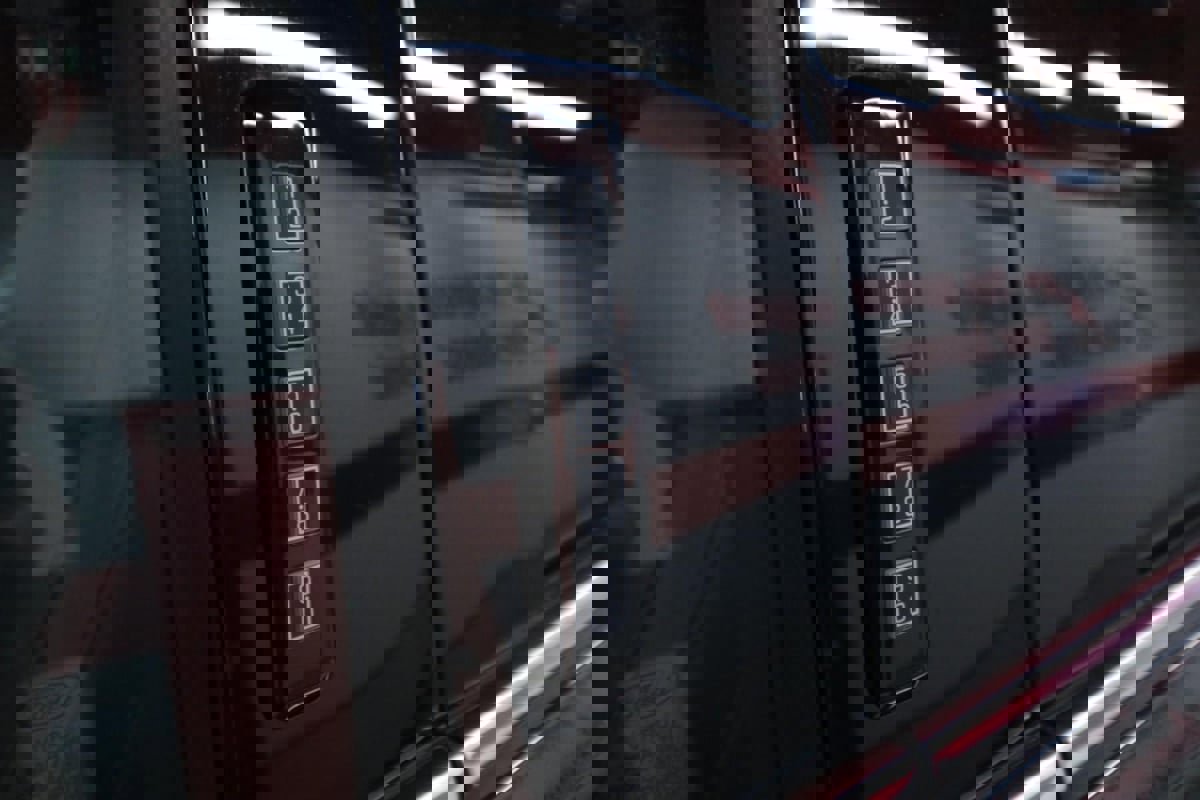 Used 2023 Ford F150 Lariat w/ FX4 Off-Road Package image 40