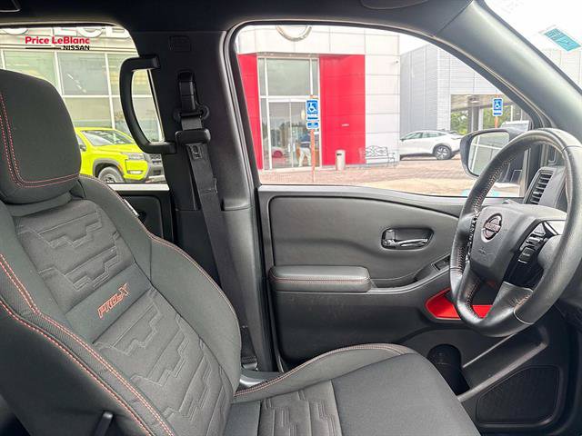 Used 2024 Nissan Frontier Pro-X RWD image 10