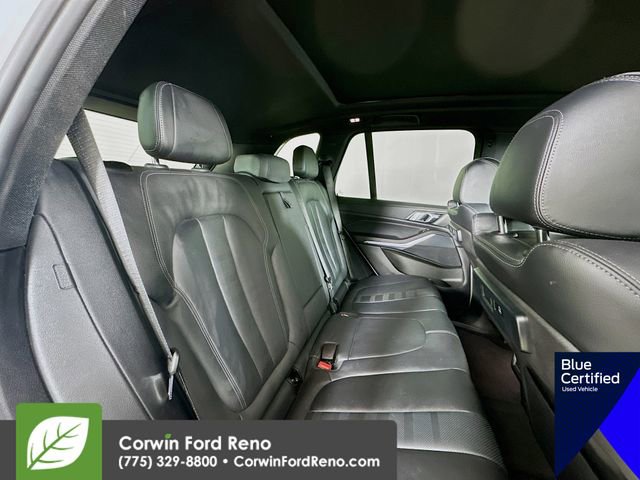 Used 2022 BMW X5 xDrive40i w/ M Sport Package image 31