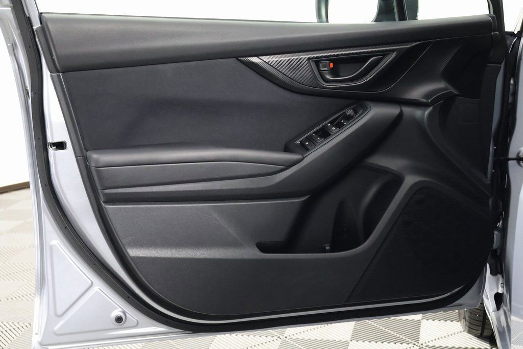 Used 2018 Subaru Impreza 2.0i Premium w/ Eyesight & BSD & Rcta image 12