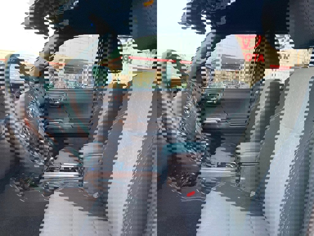 Certified 2023 Toyota Tacoma TRD Off-Road w/ Technology Package image 9