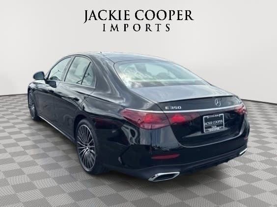 New 2026 Mercedes-Benz E 350 4MATIC Sedan video 3