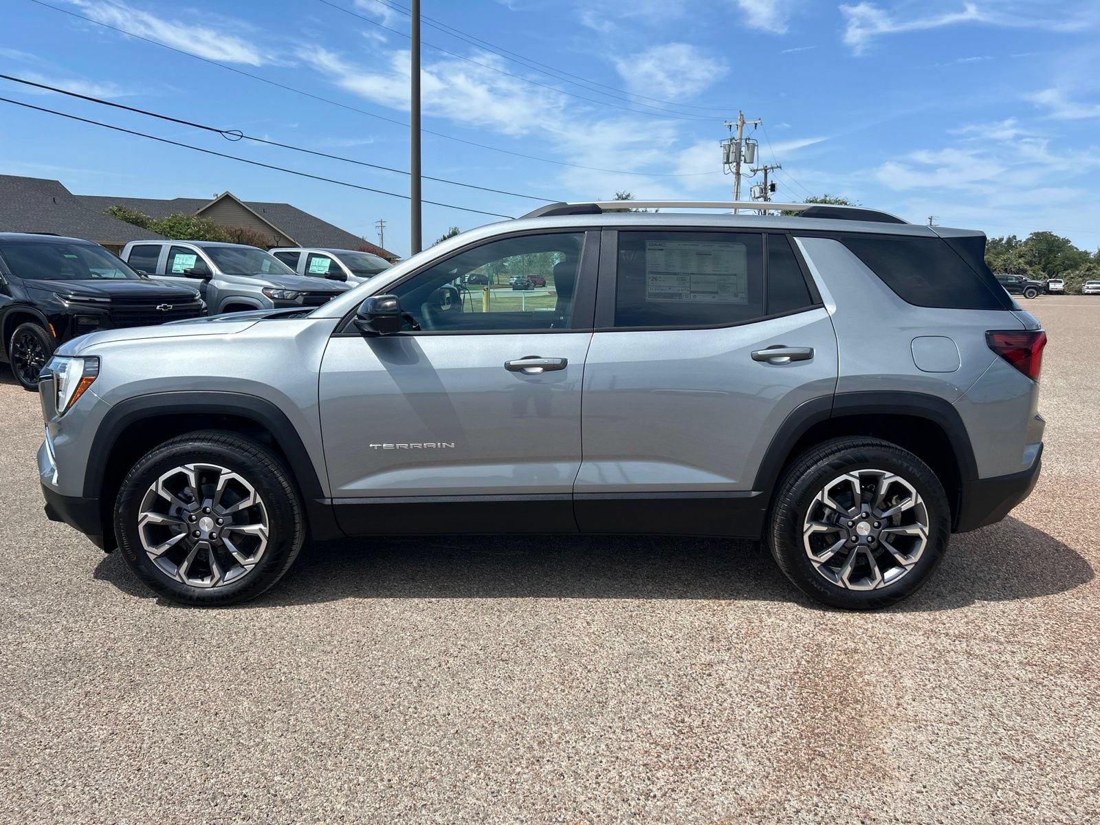 New 2027 GMC Terrain Elevation w/ Elevation Premium Package FWD image 2