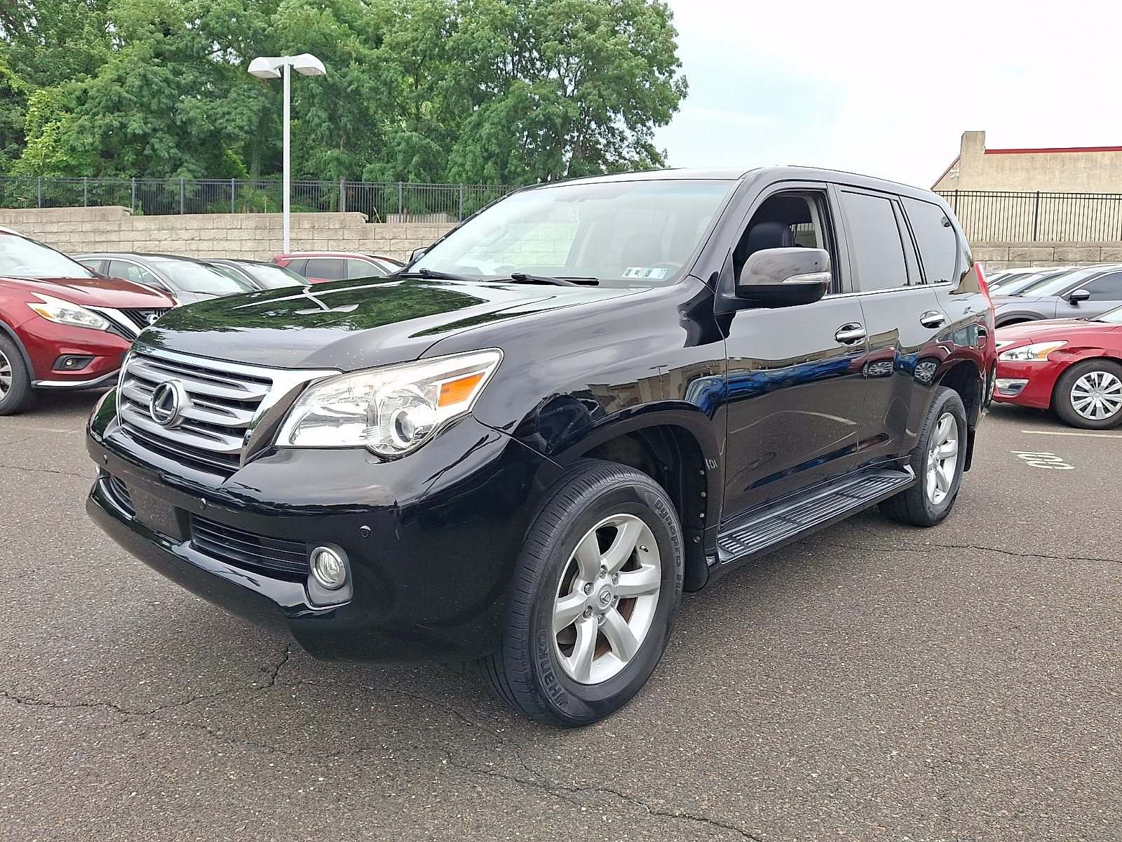 Used 2011 Lexus GX 460 w/ Comfort Plus Pkg AWD/4WD image 3