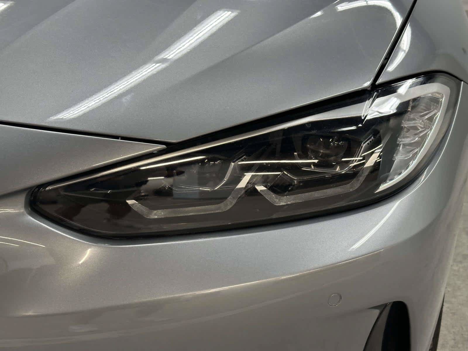 Used 2023 BMW 430i xDrive Convertible AWD/4WD image 9