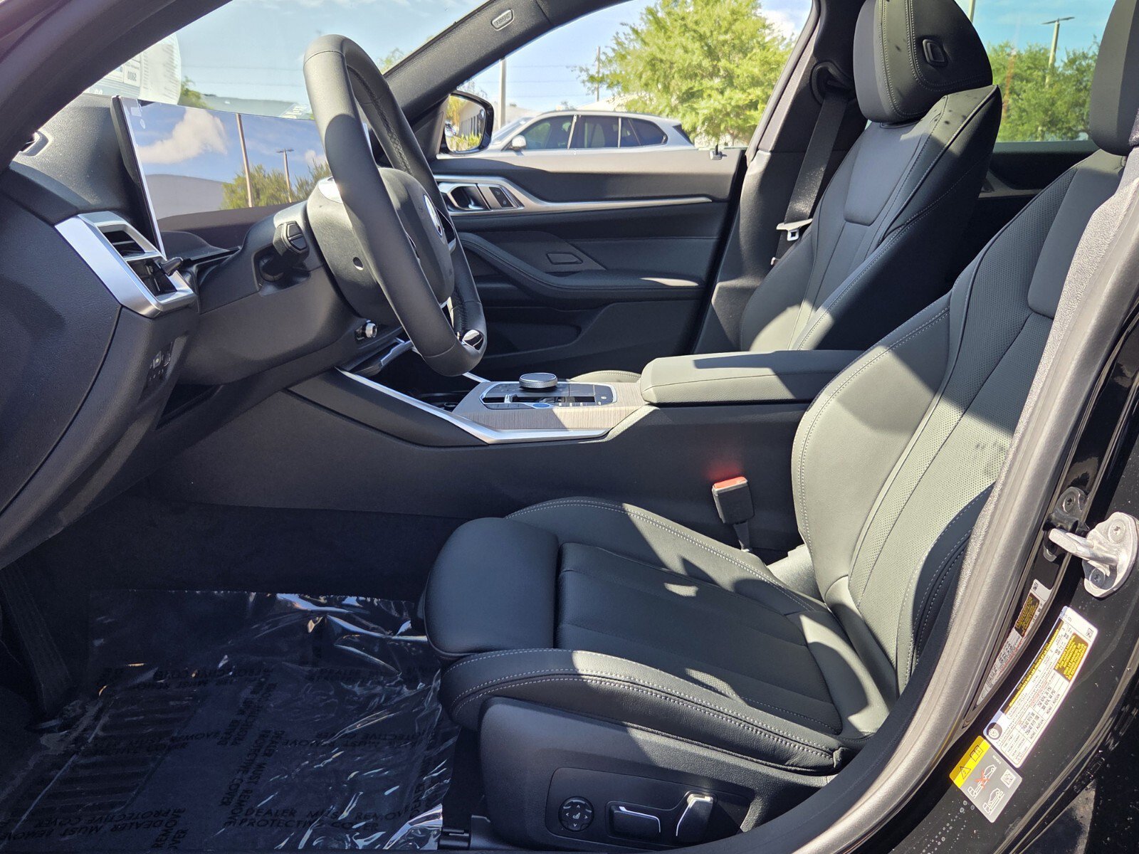 New 2026 BMW i4 eDrive40 w/ Premium Package RWD image 10