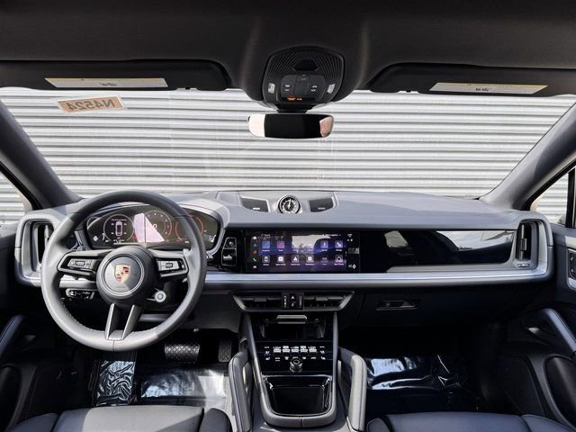 New 2026 Porsche Cayenne Coupe image 13