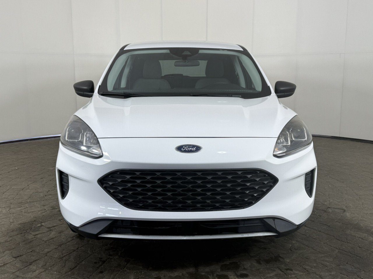 Used 2022 Ford Escape S FWD image 2