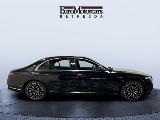 Used 2024 Mercedes-Benz S 500 4MATIC image 6