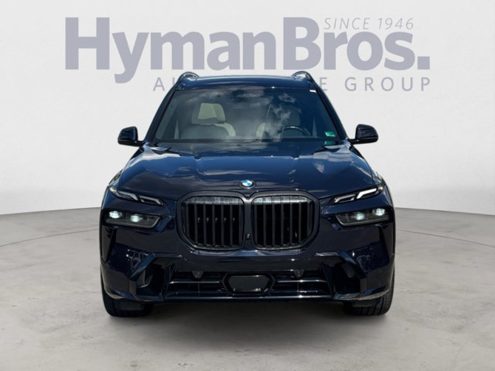 Used 2023 BMW X7 xDrive40i w/ Executive Package AWD/4WD image 8
