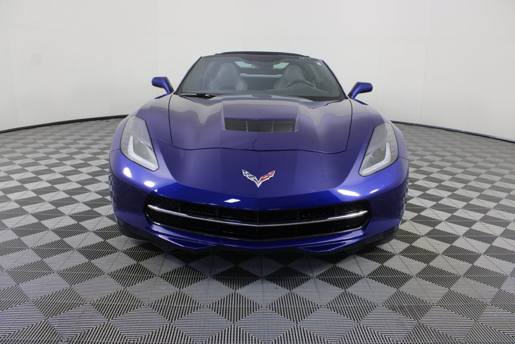 Used 2017 Chevrolet Corvette Stingray Coupe w/ 1LT RWD image 9