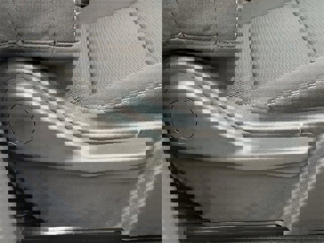 Used 2024 GMC Canyon Elevation w/ Convenience Package image 28