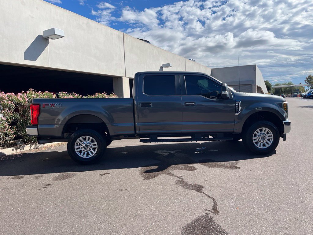 Used 2019 Ford F250 XL w/ STX Appearance Package AWD/4WD image 4