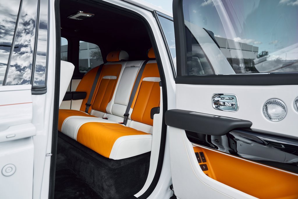 Used 2026 Rolls-Royce Cullinan image 34