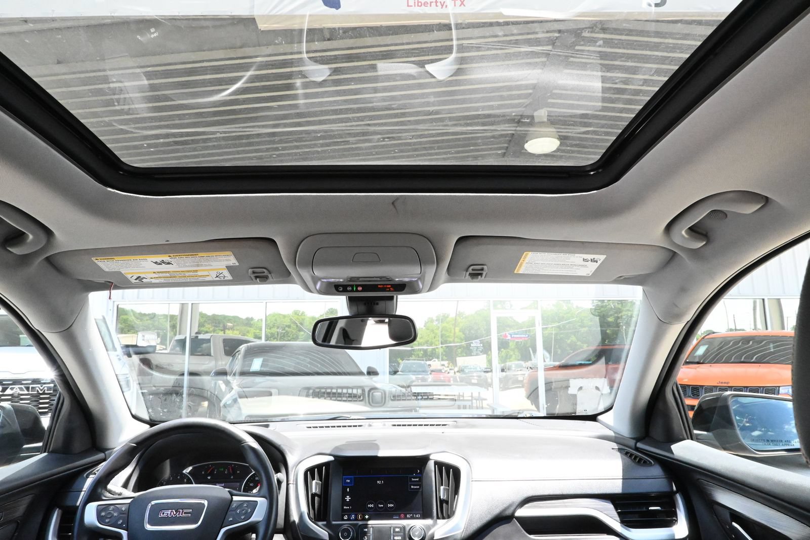 Used 2021 GMC Terrain SLT w/ LPO, 'HIT The Road' Package FWD image 34