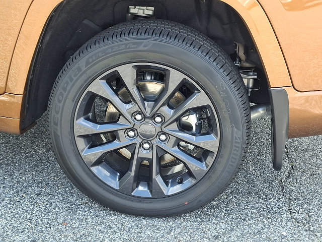 New 2026 Jeep Grand Cherokee L Limited AWD/4WD image 5