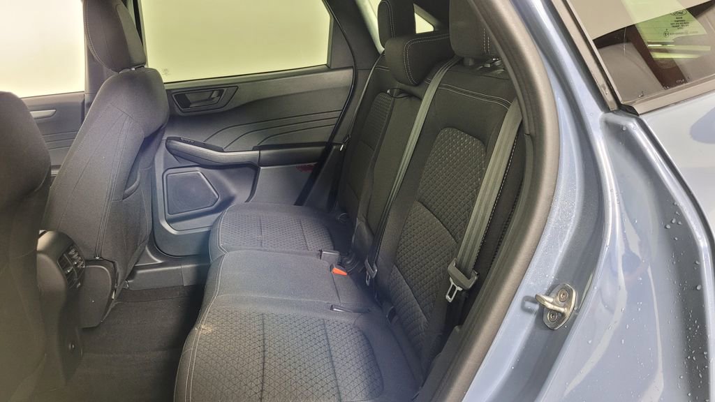 Used 2023 Ford Escape Active image 30