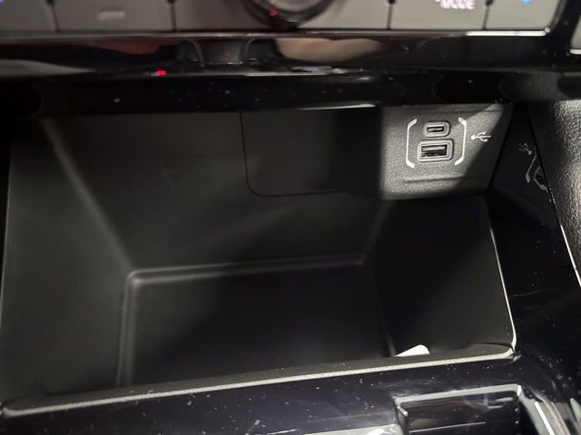 New 2026 Jeep Compass Limited AWD/4WD image 43