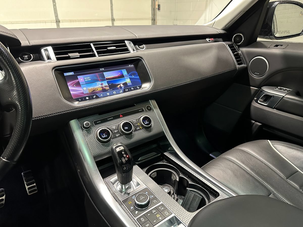 Used 2017 Land Rover Range Rover Sport SVR AWD/4WD image 37