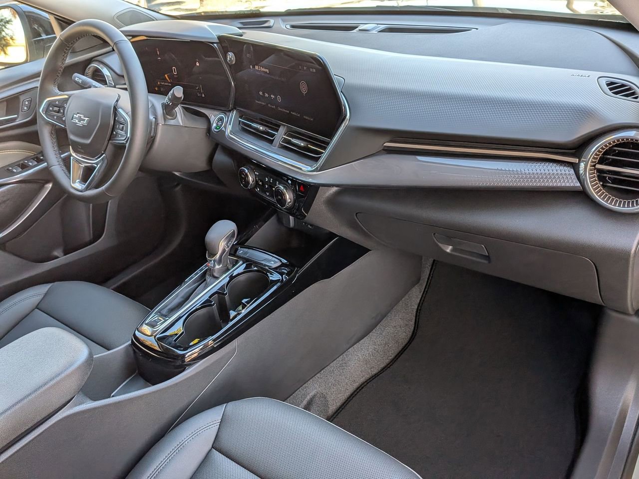 New 2026 Chevrolet Trax ACTIV w/ Driver Confidence Package image 24