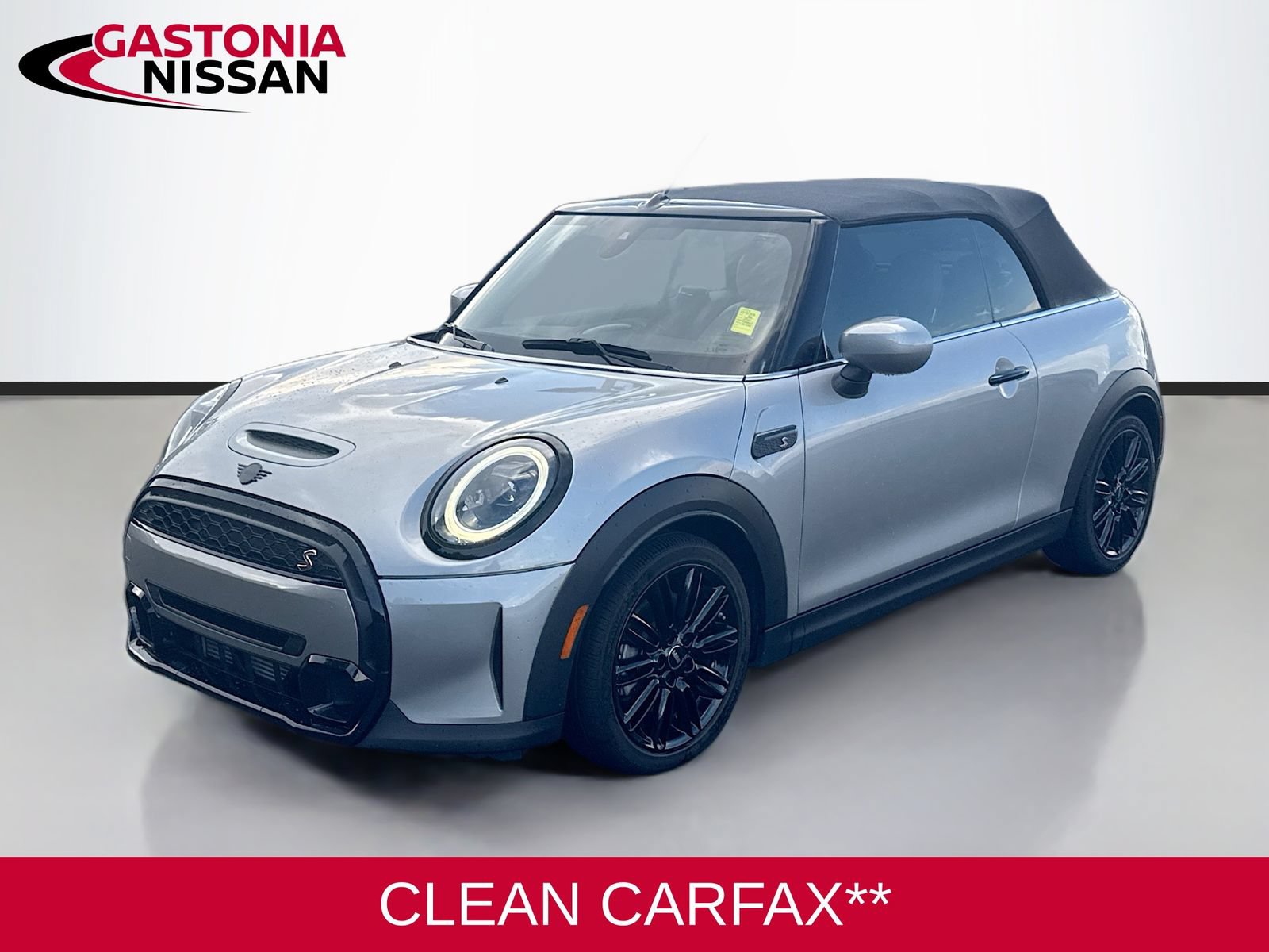 Used 2024 MINI Cooper S w/ Signature Upholstery Package FWD image 3