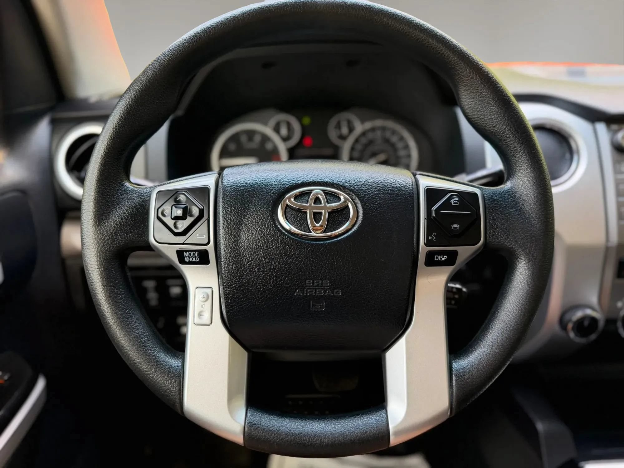 Used 2016 Toyota Tundra SR5 w/ TRD Off Road Package AWD/4WD image 27