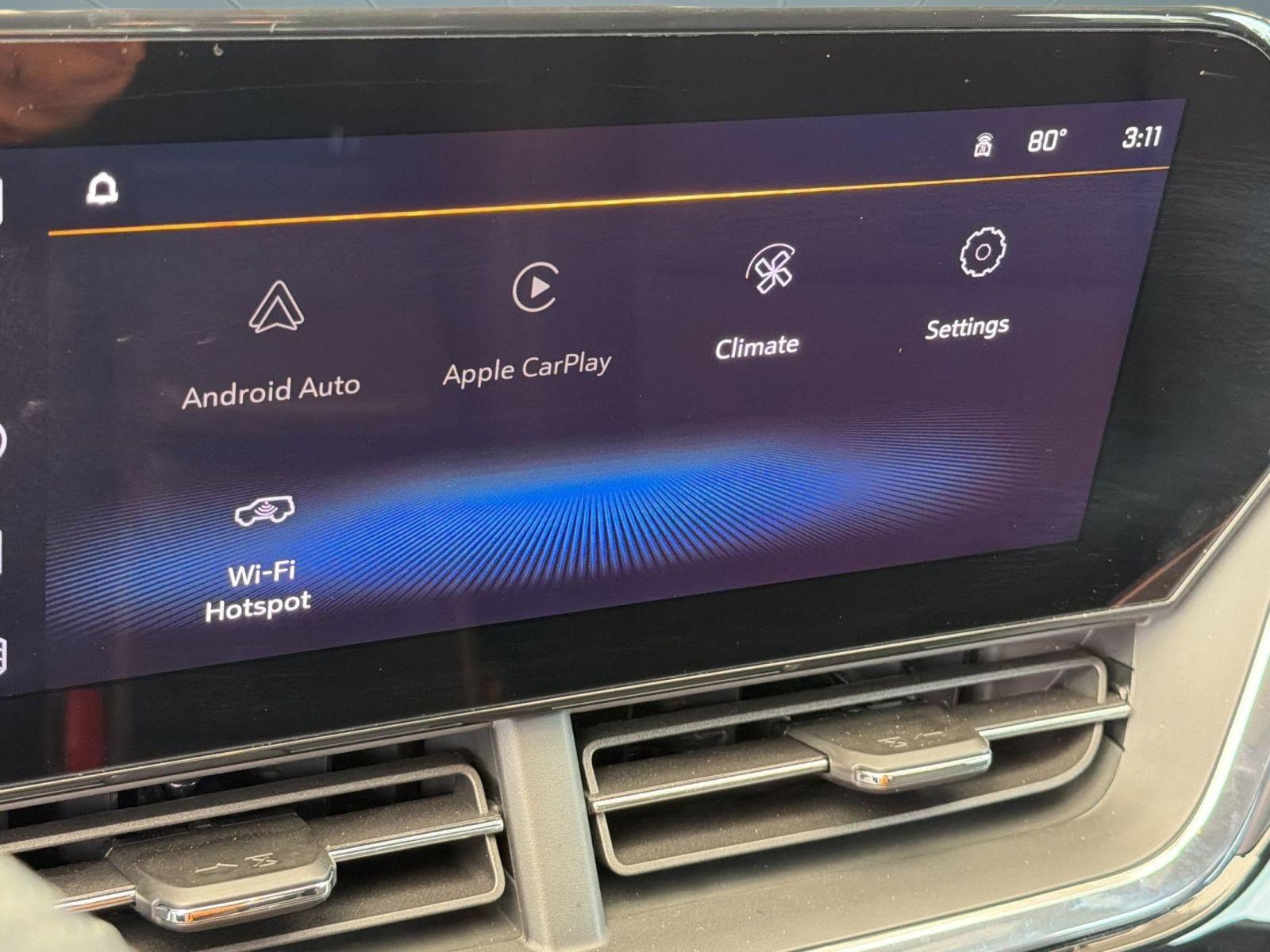 Certified 2025 Chevrolet Trax RS w/ Sunroof Package FWD image 25
