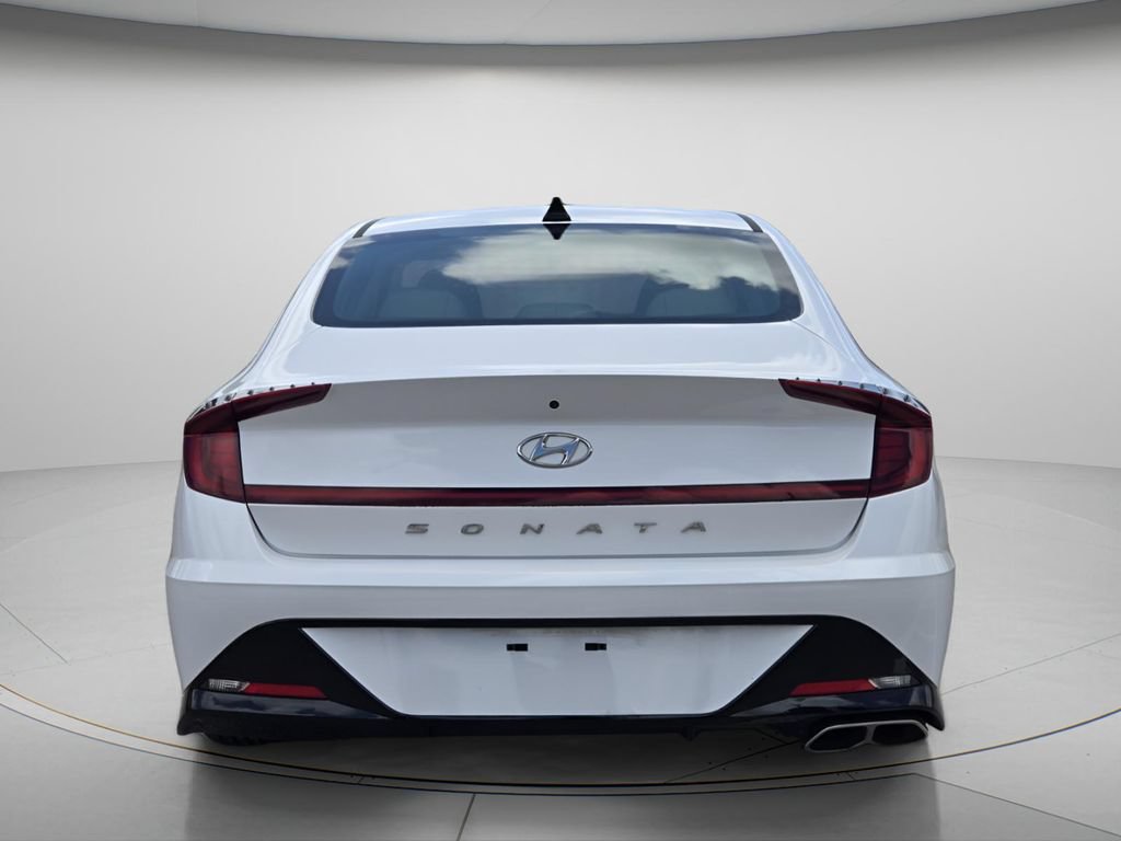 Certified 2022 Hyundai Sonata SEL w/ Preferred Accessory Package FWD image 6