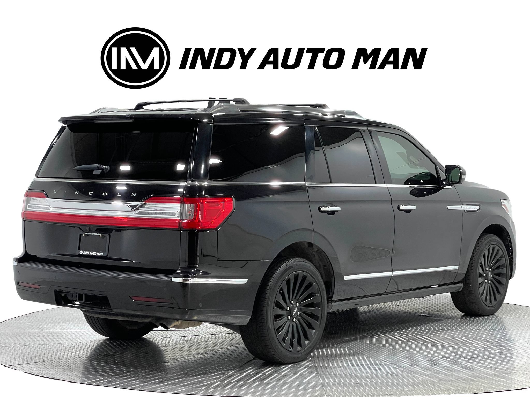 Used 2019 Lincoln Navigator Reserve AWD/4WD image 4