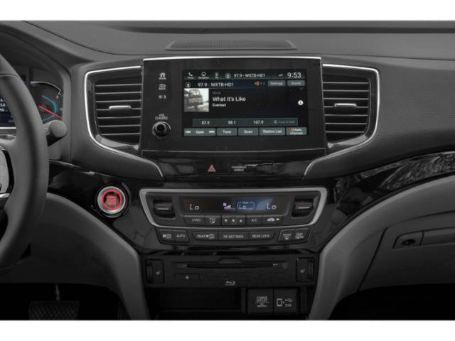 Used 2019 Honda Pilot Touring image 10