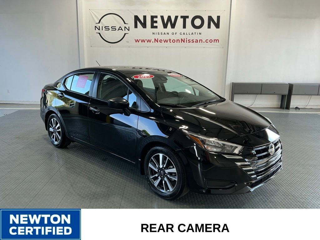 Used 2025 Nissan Versa S w/ S Plus Package FWD image 1