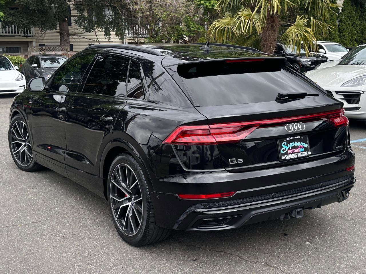 Used 2021 Audi Q8 Prestige w/ Prestige Package AWD/4WD image 10