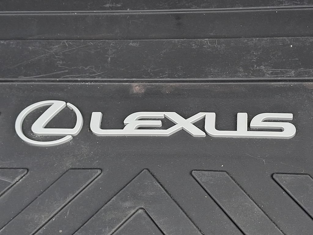 Used 2023 Lexus ES 250 w/ Premium Package AWD/4WD image 29