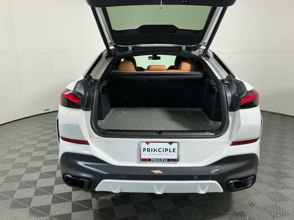 Certified 2023 BMW X6 xDrive40i w/ M Sport Package AWD/4WD image 28
