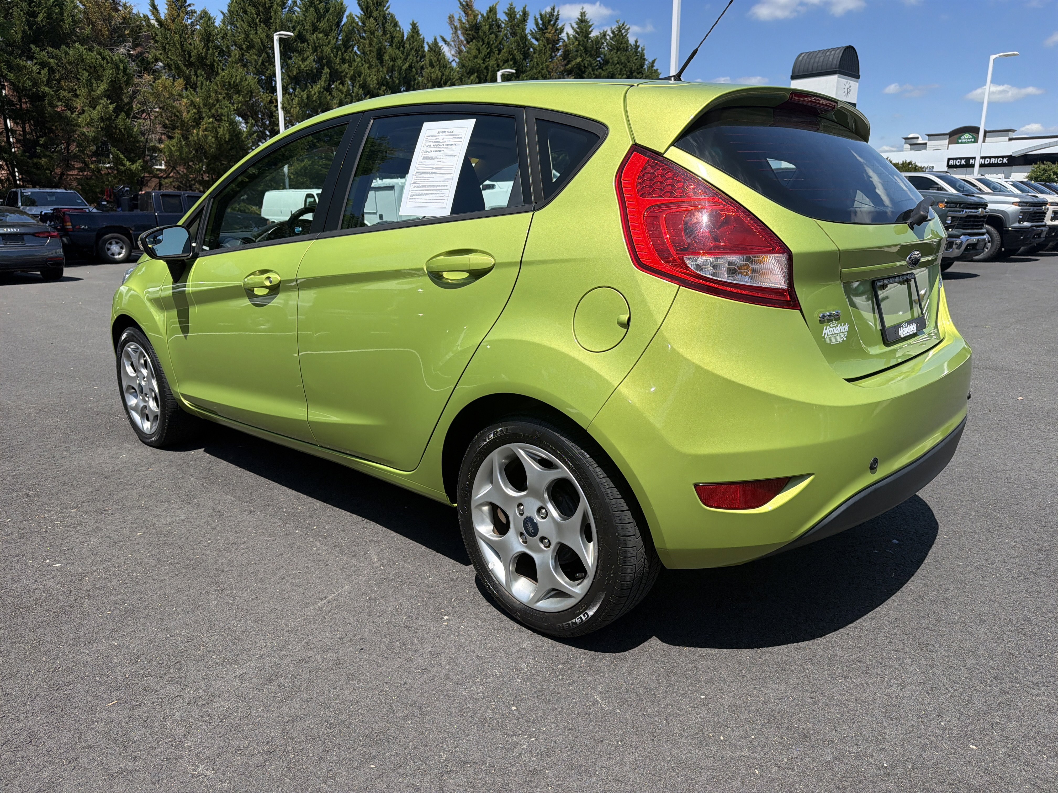 Used 2011 Ford Fiesta SES FWD image 8