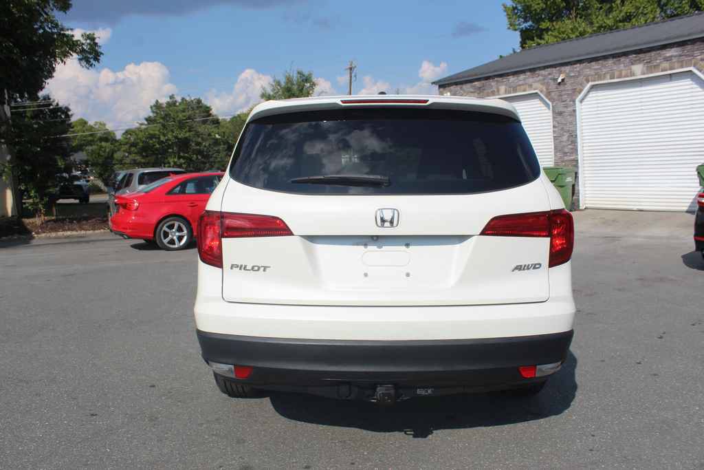 Used 2017 Honda Pilot EX-L image 6