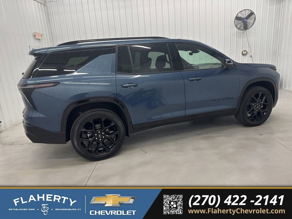 New 2026 Chevrolet Traverse RS w/ LPO, Floor Liner Package image 2