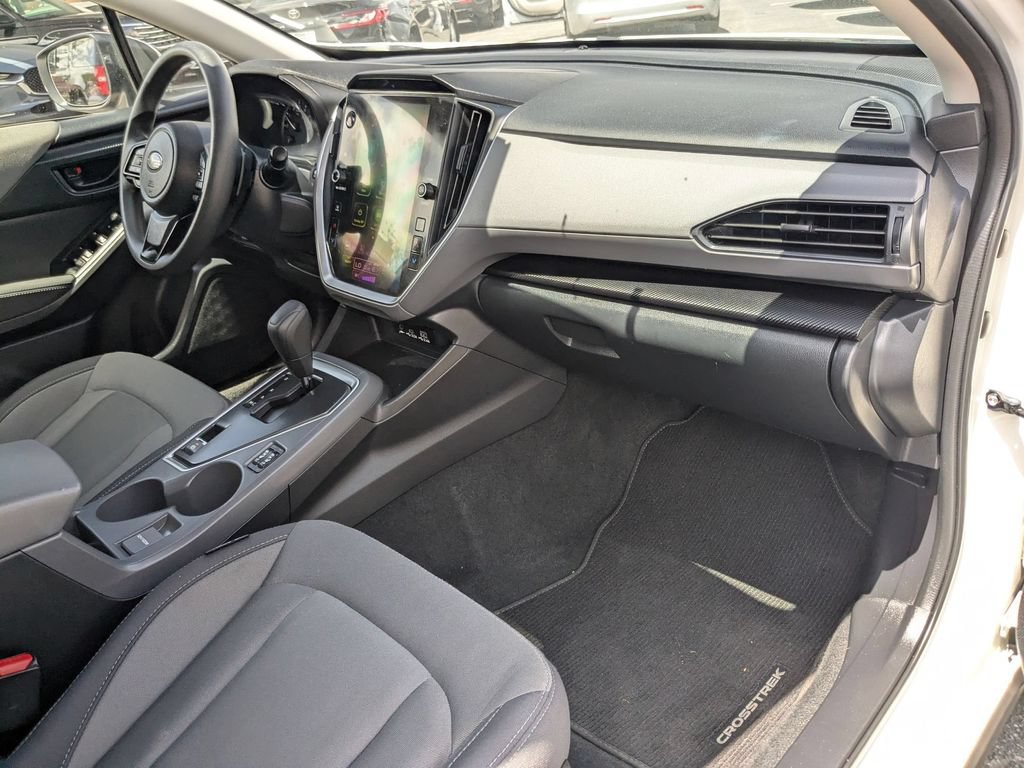 Used 2025 Subaru Crosstrek 2.5i Premium AWD/4WD image 28